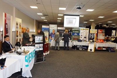 UjTech-2015-6